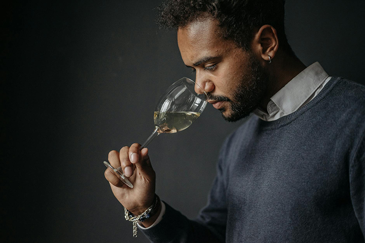 Learning To Recognize The Aromas of Wine