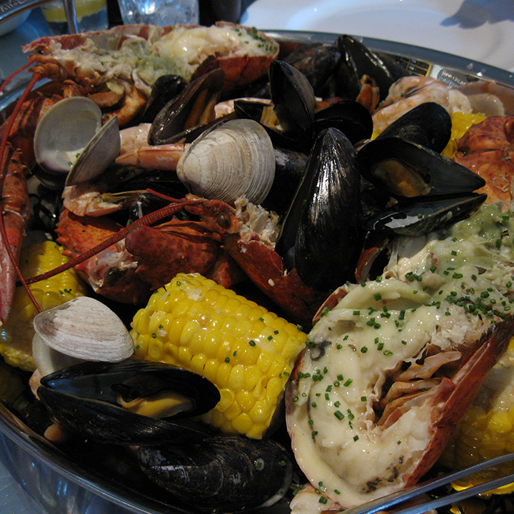 A Lobster Boil Extravaganza